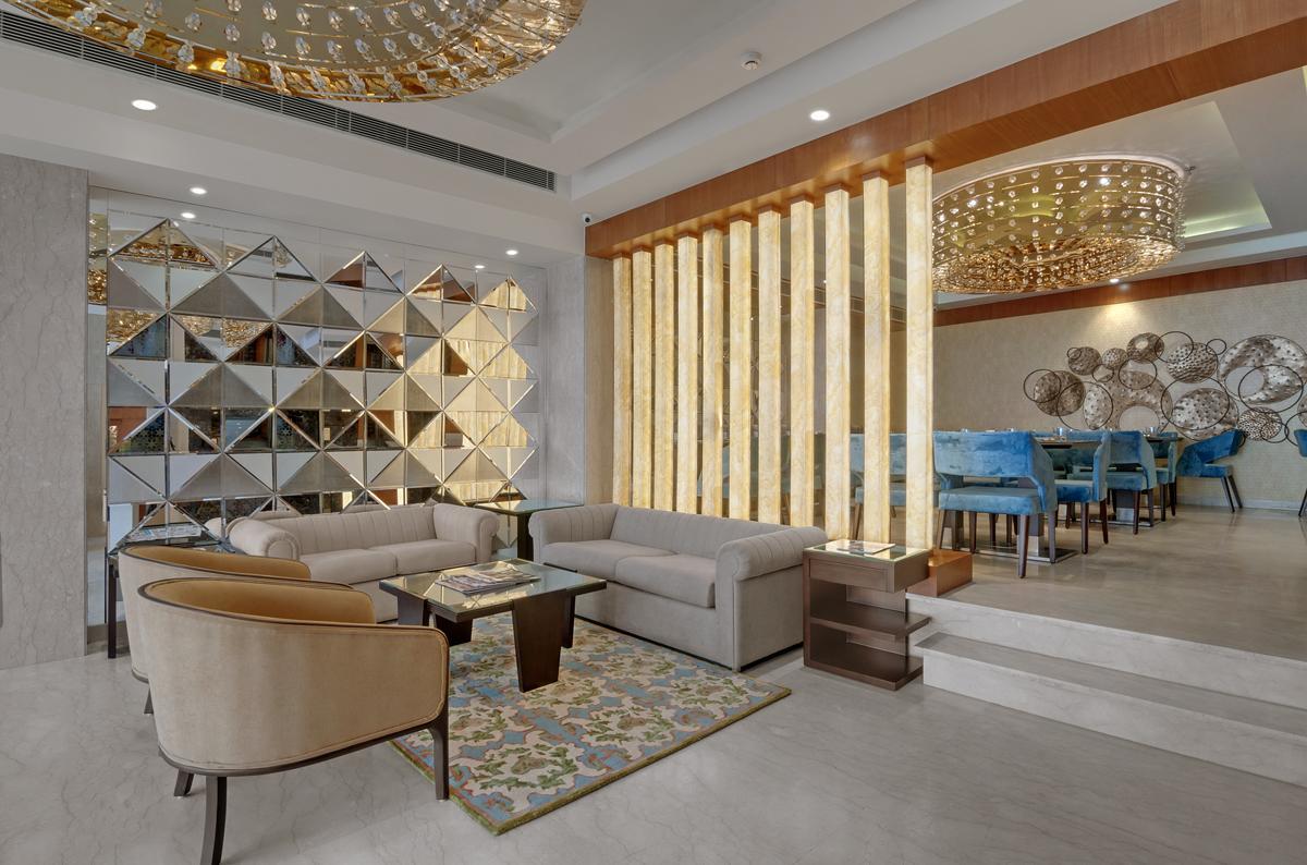 Beacon Hotel Nirman Vihar Yeni Delhi Dış mekan fotoğraf
